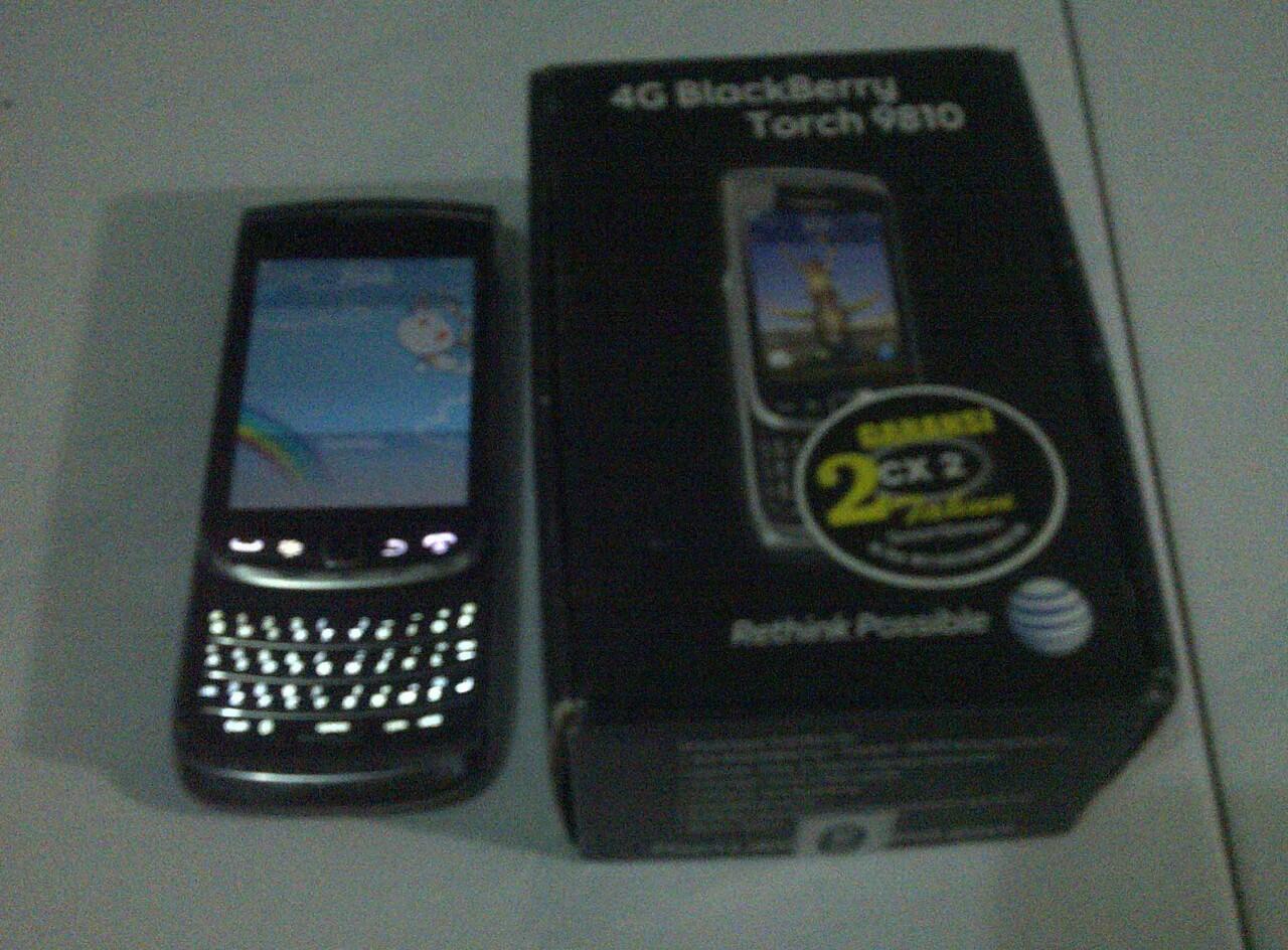 WTS BLACKBERRY TORCH2 (BANDUNG)