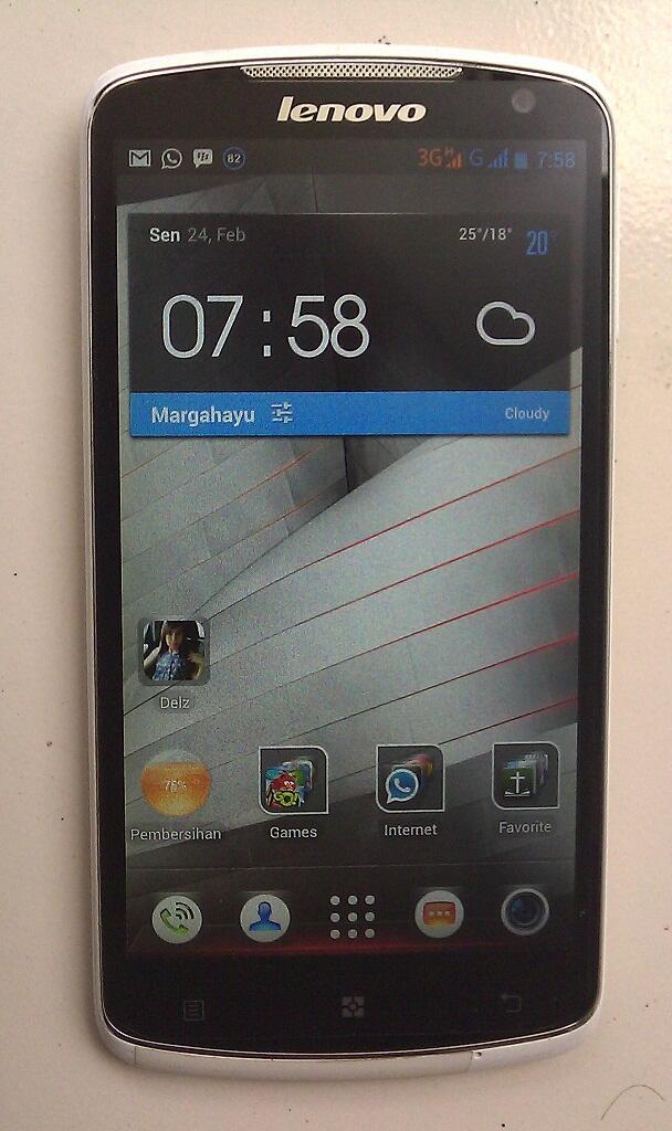 Lenovo S920 putih