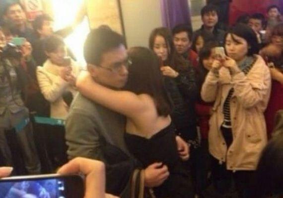 Inikah yang namanya Romantis ???
