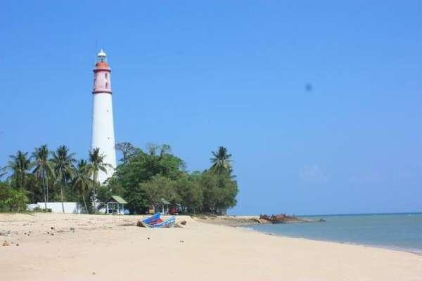 9 Keajaiban Pantai di Bangka Belitung