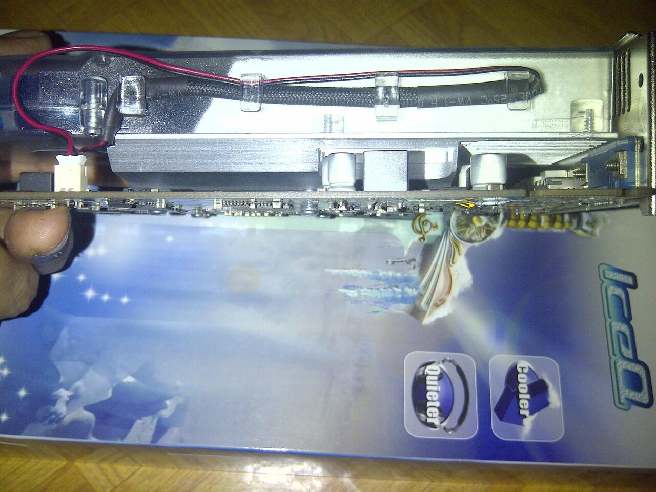 VGA ATI RADEON HD 5670
