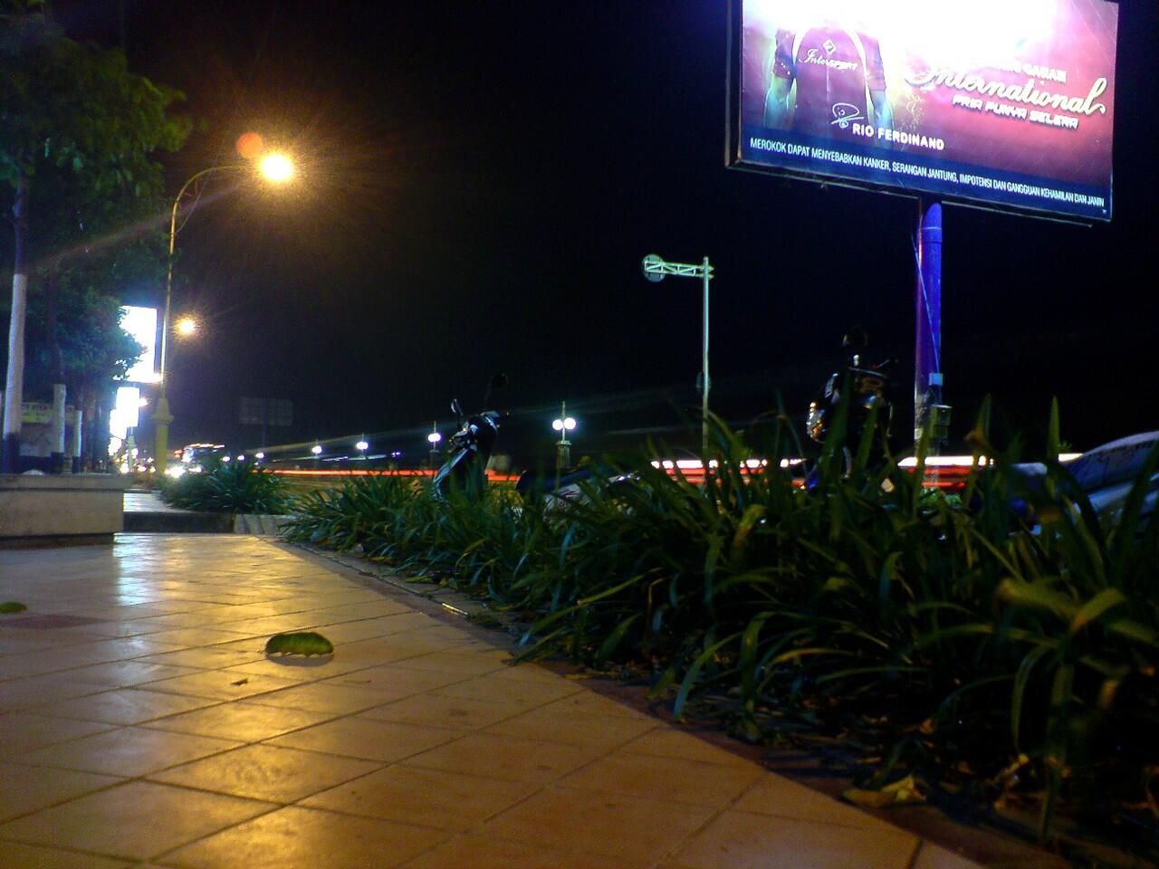 Foto long exposure pake kamera hp? Bisa kok.