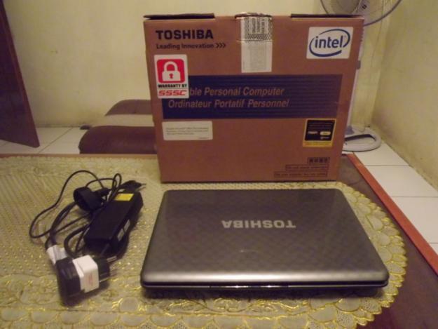 TOSHIBA SATELITE L735 MULUS 99%..