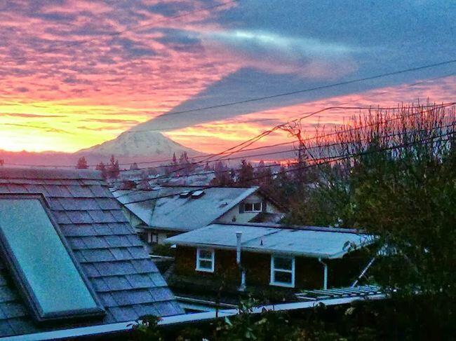 Jalan Langit, Pemandangan Senja Paling Menakjubkan di Dunia, masuk sini gan!!!