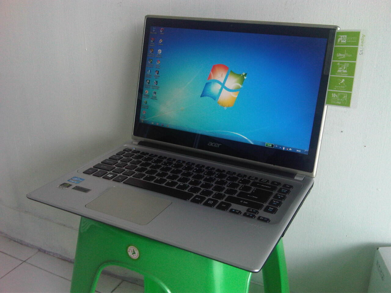 Acer V5-471PG i5 VGA Nvdia DDR3 4 GB HDD 500 GB Touch