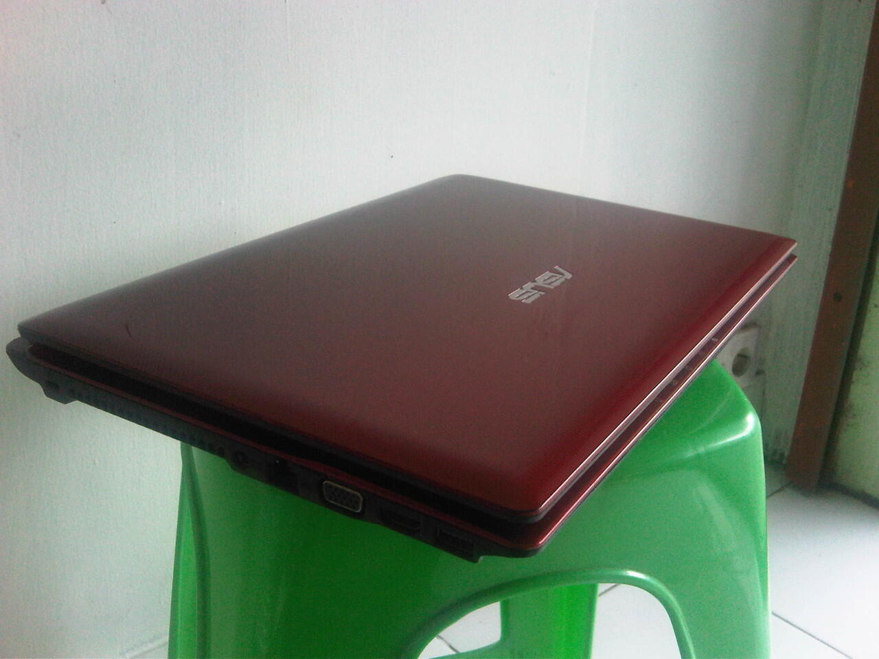 Laptop Super Gamer Asus i3 VGA 2 GB Ram 2 GB HDD 500 GB