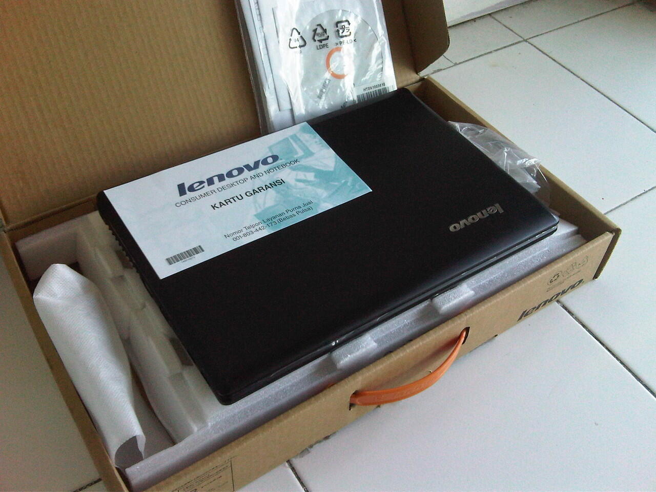 Lenovo Gamer AMD VGA 1 GB Ram 2 GB HDD 320 GB Garnsi