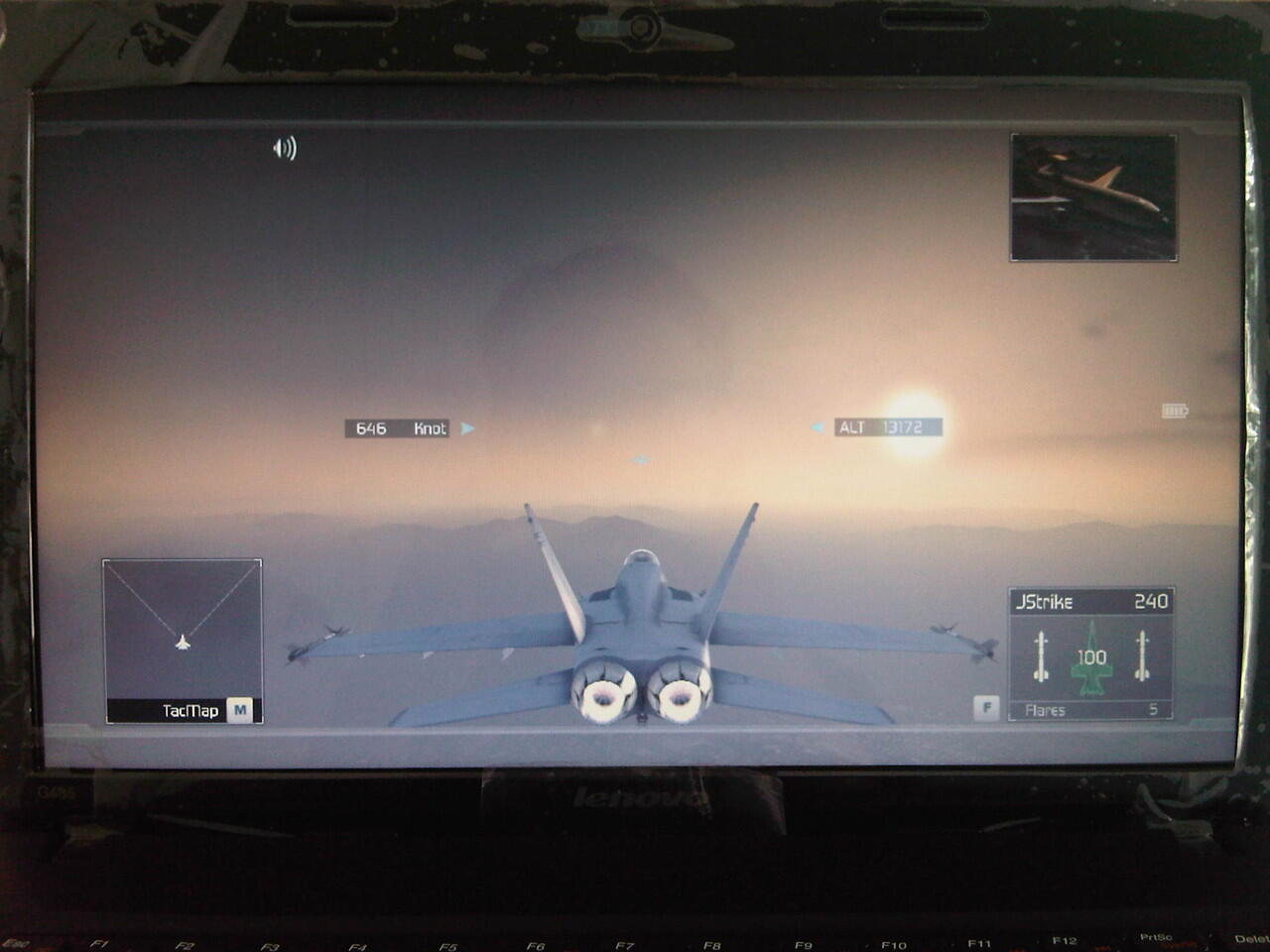 Lenovo Gamer AMD VGA 1 GB Ram 2 GB HDD 320 GB Garnsi