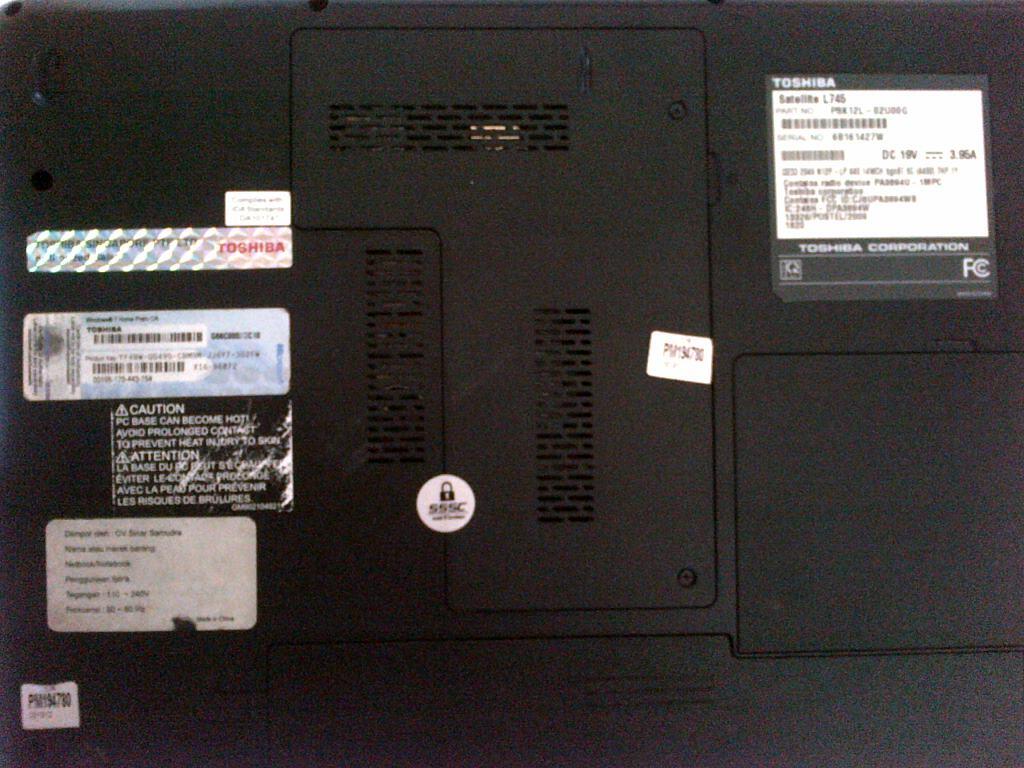 Laptop TOSHIBA L745 Core i3 / 640GB / NVIDIA 1GB Dedicated WINDOWS ORI