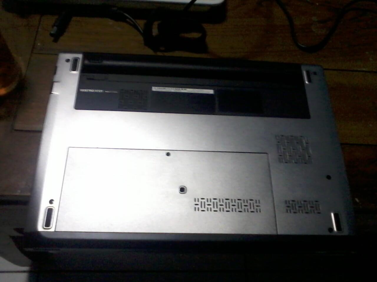 Dell Vostro V131 Core I5 2430M 13 IN Slim Murah