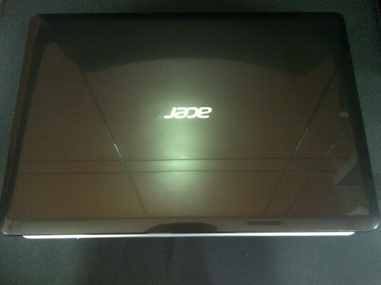 ACER ASPIRE E1