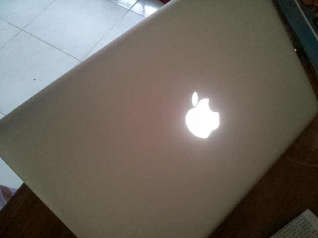 Apple MacBook Pro Core i5
