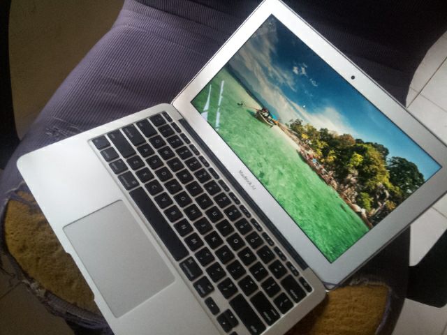 Apple MacBook Air