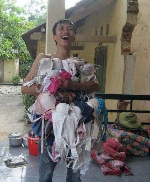 Perbedaan bahasa satu makna