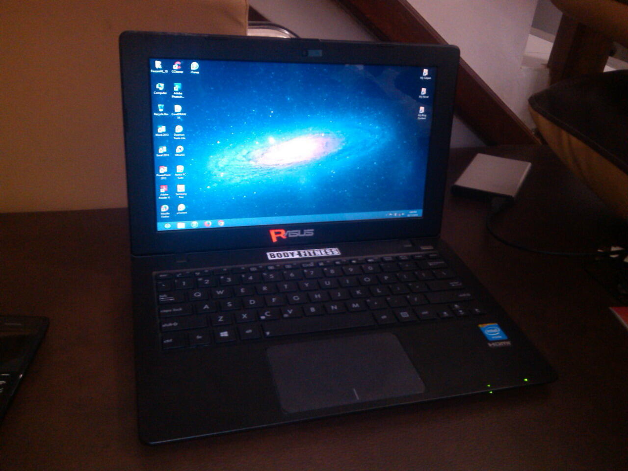 LAPTOP ASUS X200CA MULUS ISTIMEWA SOLO