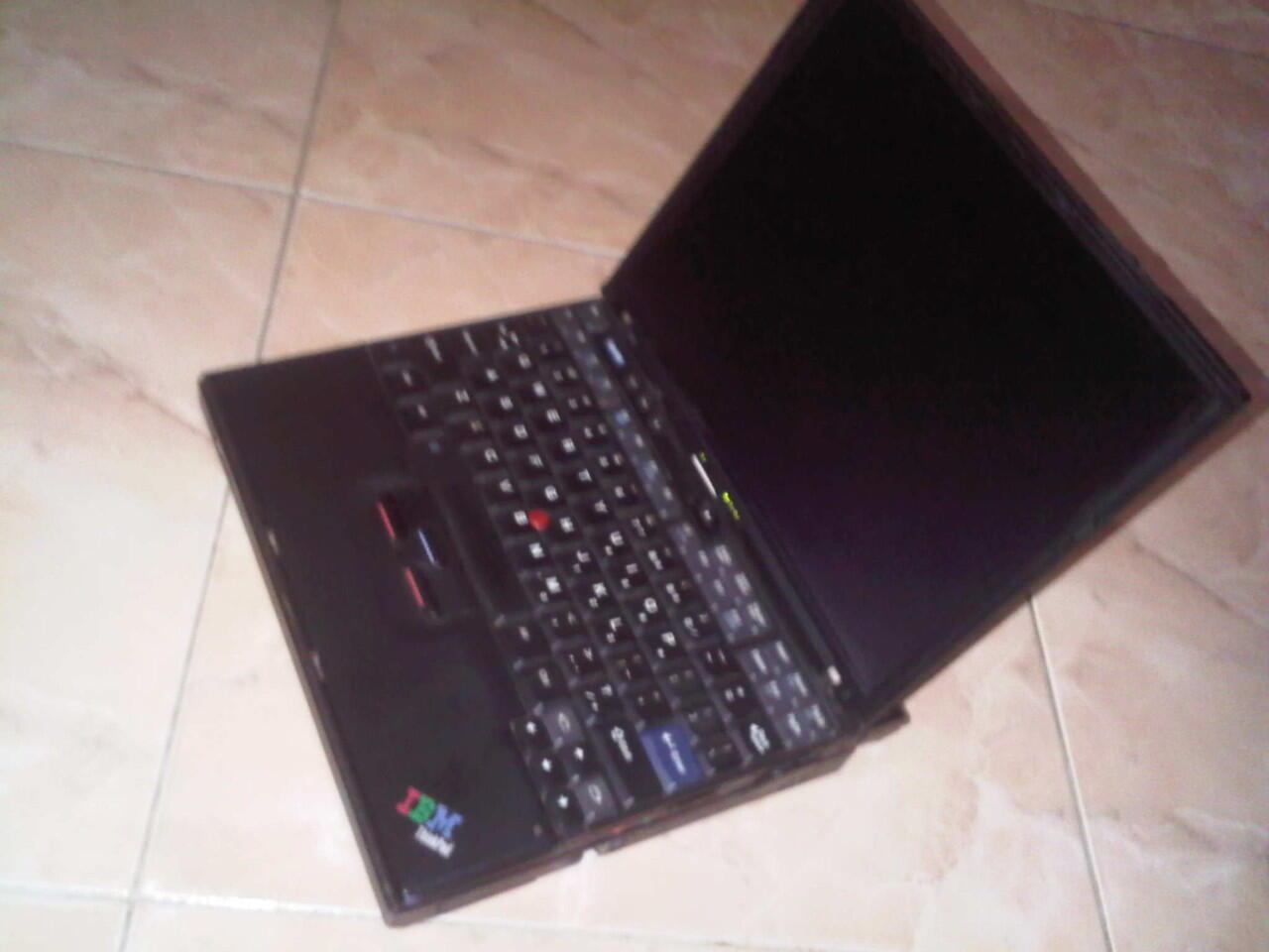 JUAL LAPTOP ibm thikpad X40