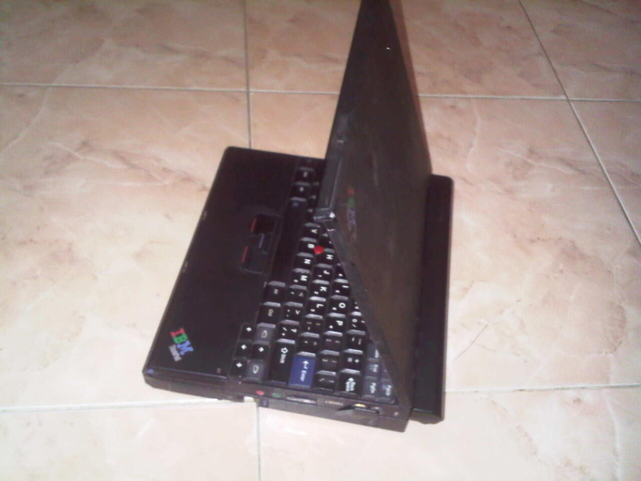 JUAL LAPTOP ibm thikpad X40