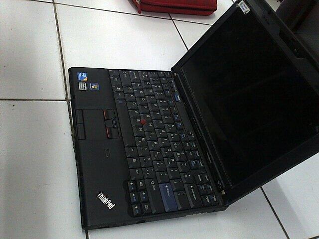 DIJUAL NOTEBOOK LENOVO THINKPAD CORE i5 (TANGERANG)