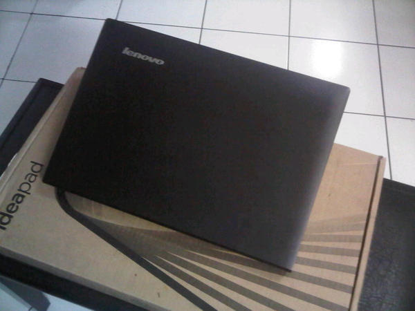 Lenovo Ideapad Z400 Core i7 (Win 8) - LIMITED