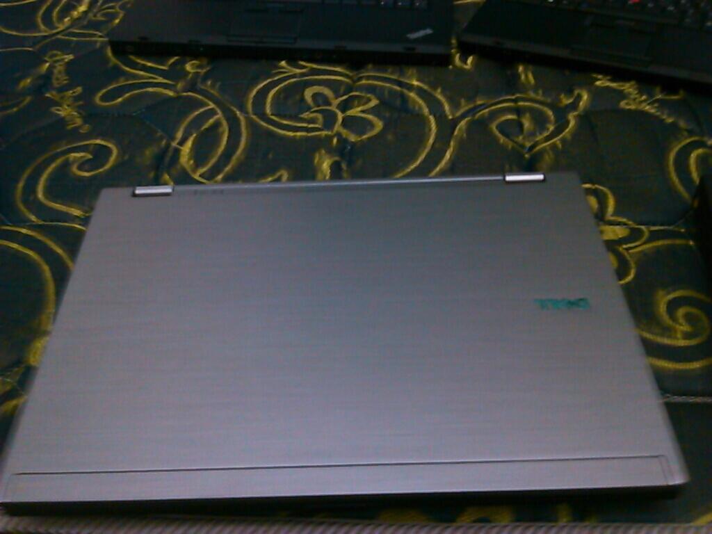 Dell latitude E6410 | Core i5 | 2gb | 160gb | Stok Tinggal 1
