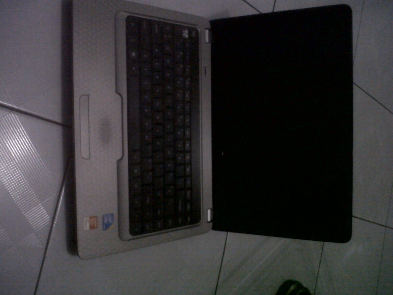 Laptop HP Presario CQ42 - 258vx core i5, RAM 2GB, HDD 500GB, Ati Radeon