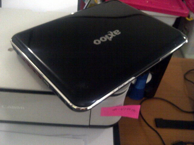>> WTS atau Jual Axioo Neon CLW 3522 Fullset Mulus <<
