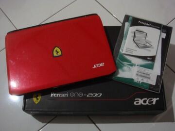 LAPTOP NETBOOK ACER Ferrari One-200 AMD® DUALCORE RAM 2GB HD 320GB