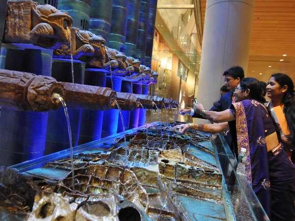 {Keren} Terminal Bandara Mumbai India Ini Unik Layaknya Galeri Seni !