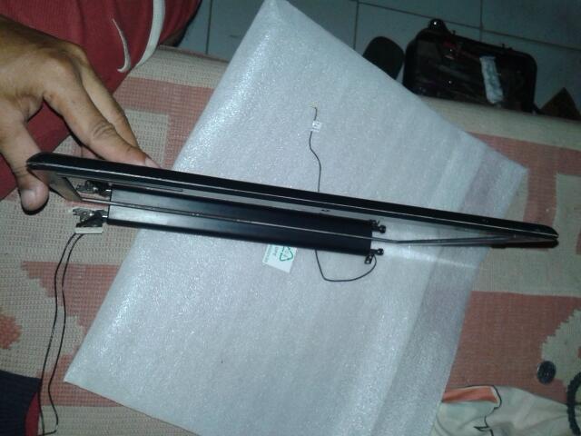 pretelan laptop compaq presario cq40 (LCD,carger,mobo,proci,DVD,ram) bekasi kota