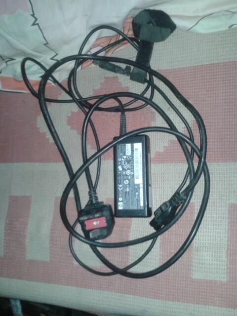 pretelan laptop compaq presario cq40 (LCD,carger,mobo,proci,DVD,ram) bekasi kota