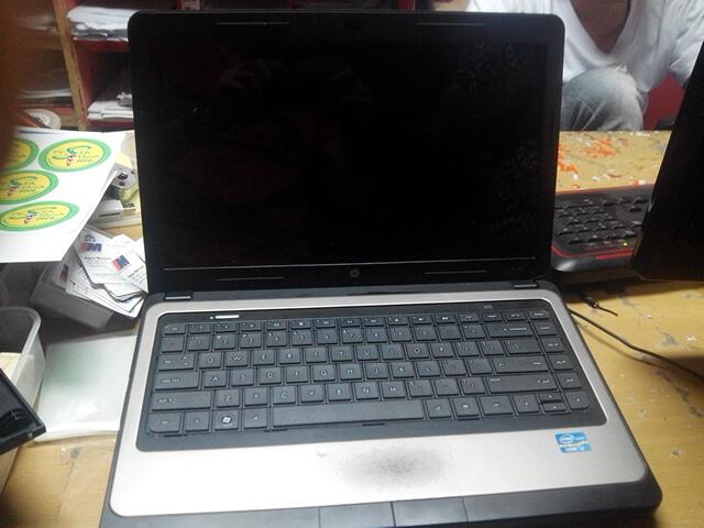 laptop HP 430 Core I3