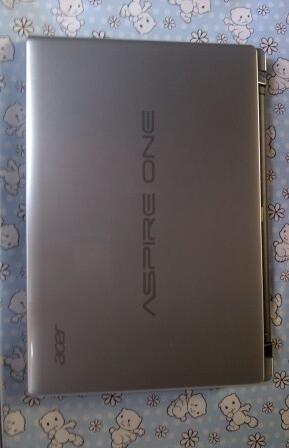 MURAH NETBOOK ACER AO 756 SLIM Intel Pentium B877 320Gb HDD 4GB Ram MULUS NEW LIKE