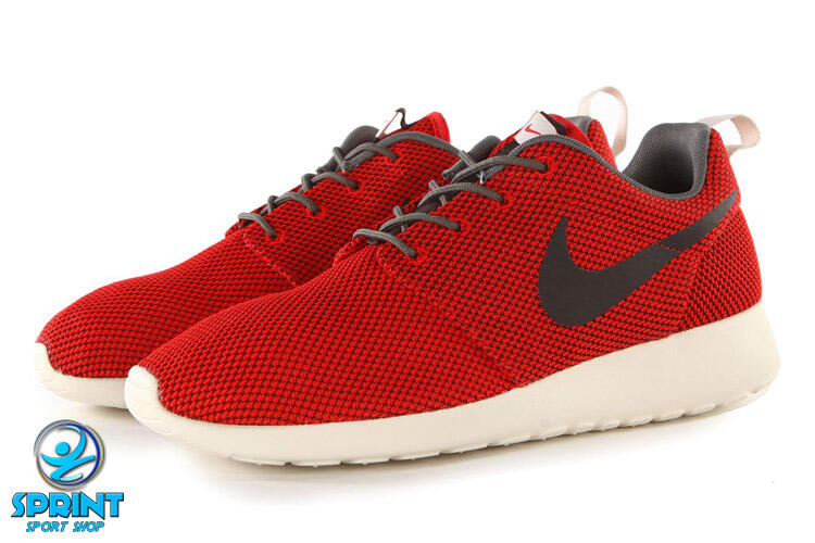 sepatu nike roshe run