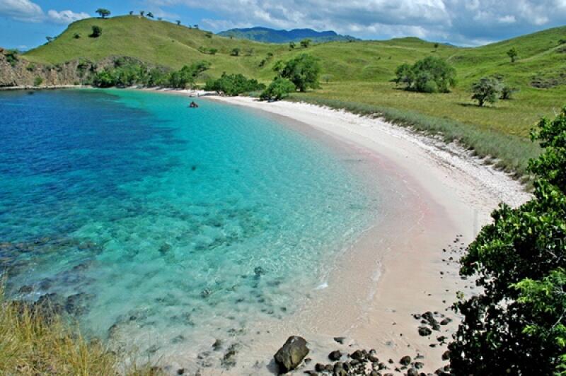 Tempat-Tempat yang wajib agan kunjungin di Indonesia gan!!