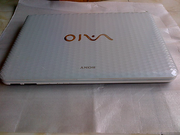 Laptop SONY VAIO VPCEG18FG Core i5 Sandy Bridge WHITE Istimewa || Surabaya