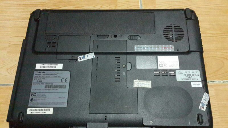 Jual Laptop Toshiba Satellite L200