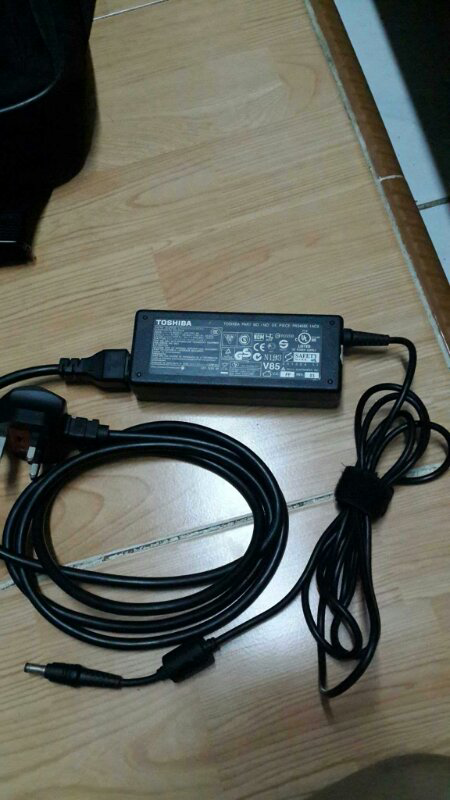 Jual Laptop Toshiba Satellite L200