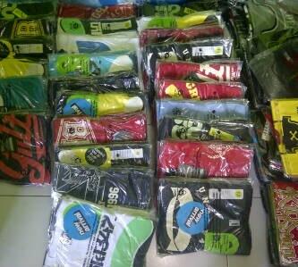 cuci gudang kaos distro grade ori kickdneim unkl kiddrock greenlight dan surfing dll