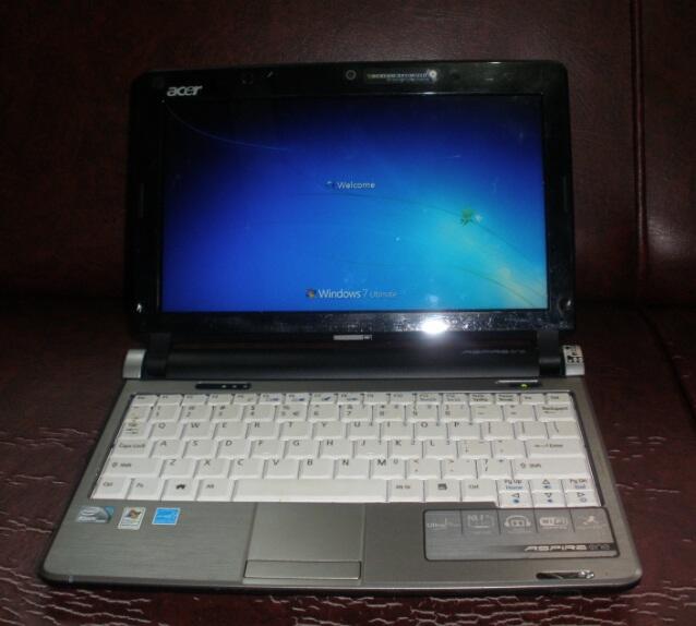 Acer Aspire One D250 muah meriah hantya 1 250 000 saja, bandung