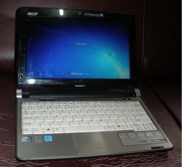 Acer Aspire One D250 muah meriah hantya 1 250 000 saja, bandung