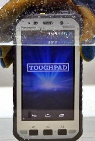 PHOTO: Android &quot;Badak&quot; Sang Panasonic
