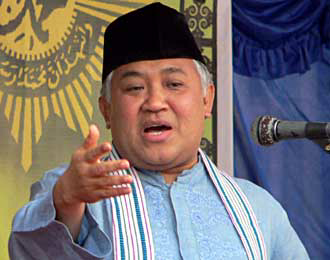 Prof. DR.Din Syamsudin: &quot; air kemasan itu HARAM !!!&quot;