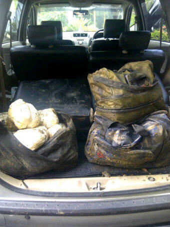 Waduh! Nilai Sabu yang Dibawa WN Iran Sanggup Beli Helikopter !!!!!!!!