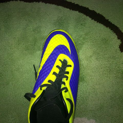 WTB (beli) atau barter Elastico finale ii size 44 atau 43 barter sama Hypervenom ane