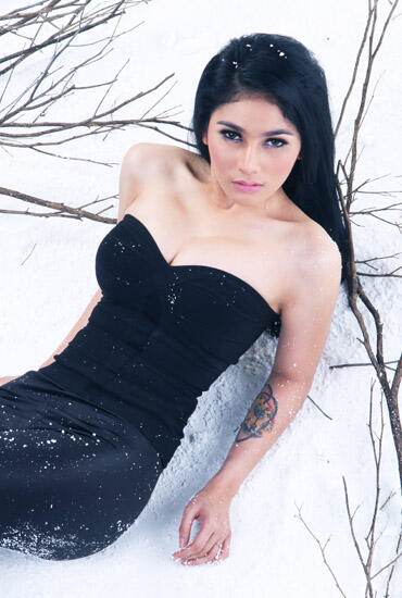 Hot Photo - Gina Aditya