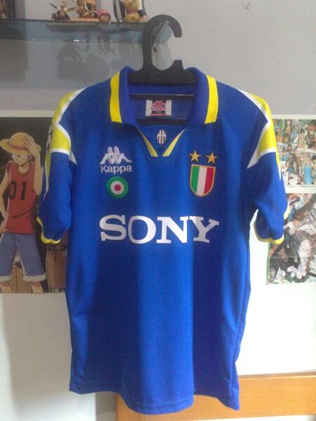 Terjual  Pre Order  Juventus FINAL UCL 1995/1996 *RARE ...