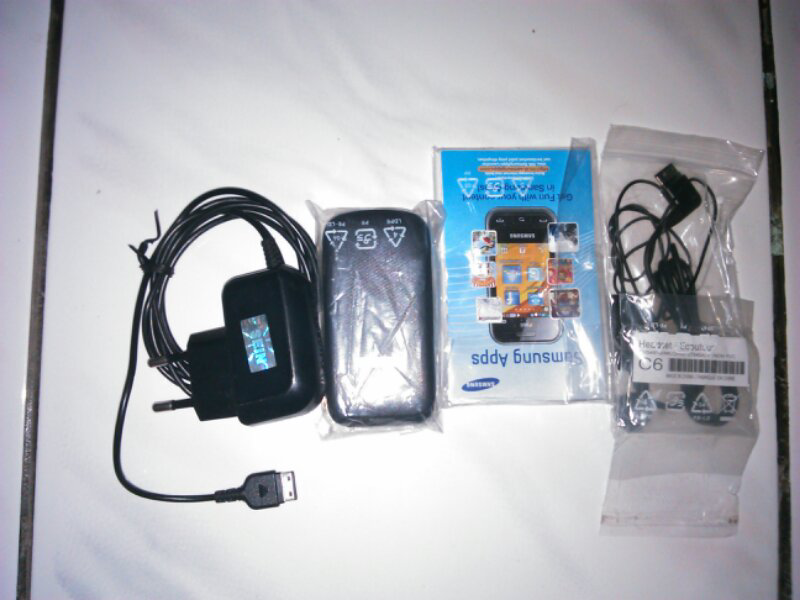 dicari samsung flip GT-E1195 fulset