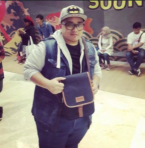 LOMBERG DENIM BAGS 100% ORIGINAL KUALITAS EKSPOR (TAS LAPTOP |TASNYA ARTIS)