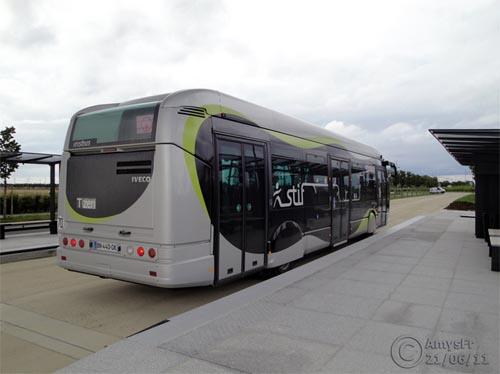 Bus-bus BRT (busway) canggih buatan Eropa