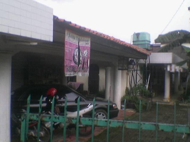 Terima kost-an utk wanita & mahasiswi